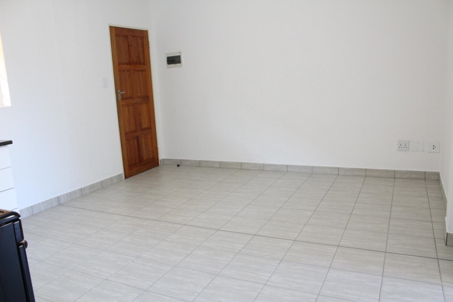 To Let 2 Bedroom Property for Rent in Silverton Gauteng