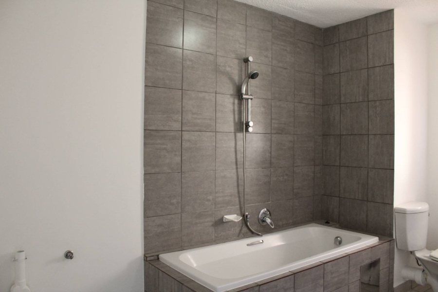 To Let 2 Bedroom Property for Rent in Silverton Gauteng