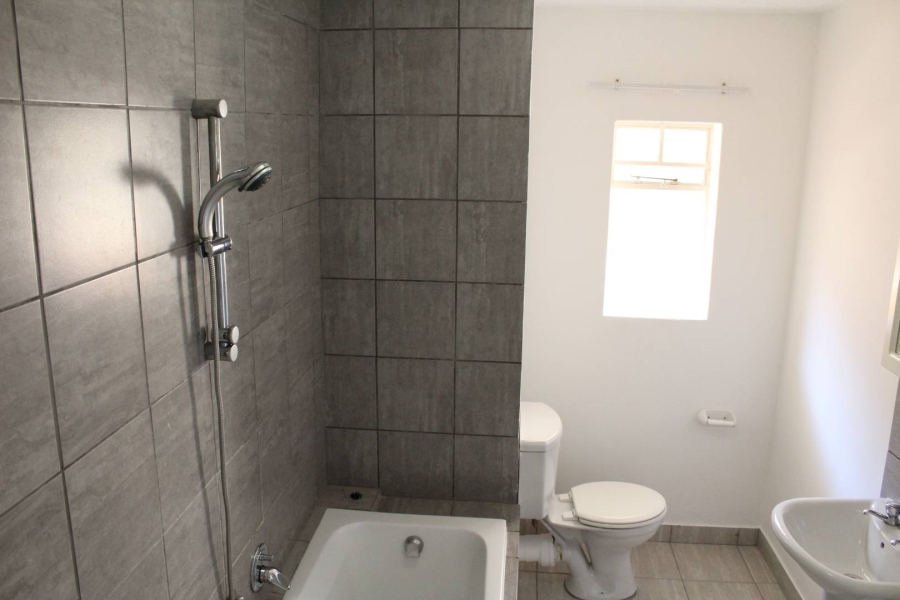 To Let 2 Bedroom Property for Rent in Silverton Gauteng
