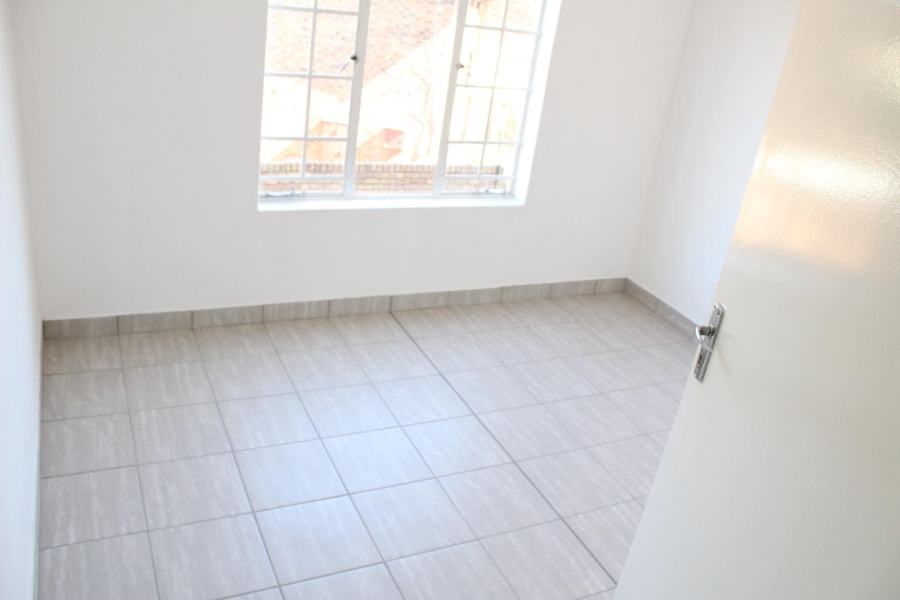 To Let 2 Bedroom Property for Rent in Silverton Gauteng
