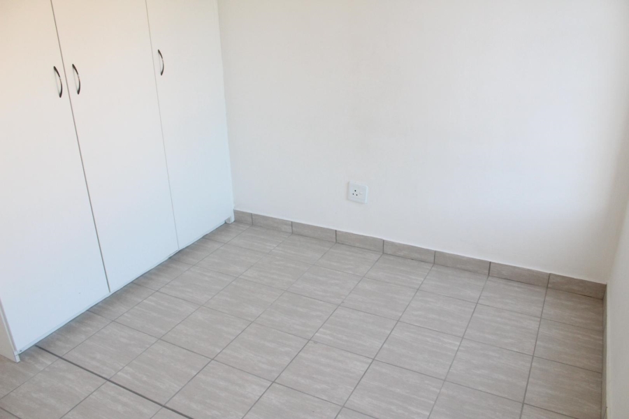 To Let 2 Bedroom Property for Rent in Silverton Gauteng