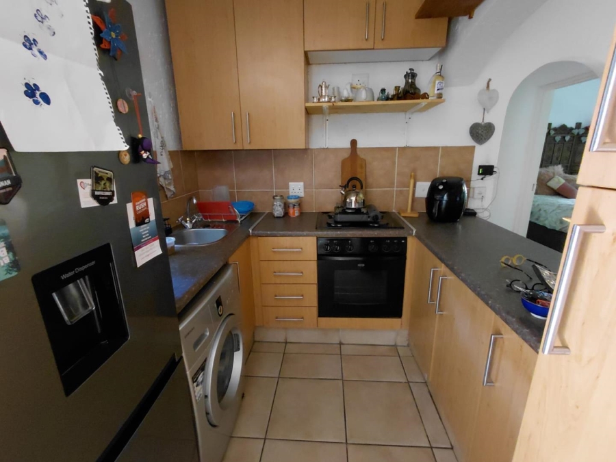 To Let 1 Bedroom Property for Rent in Lonehill Gauteng