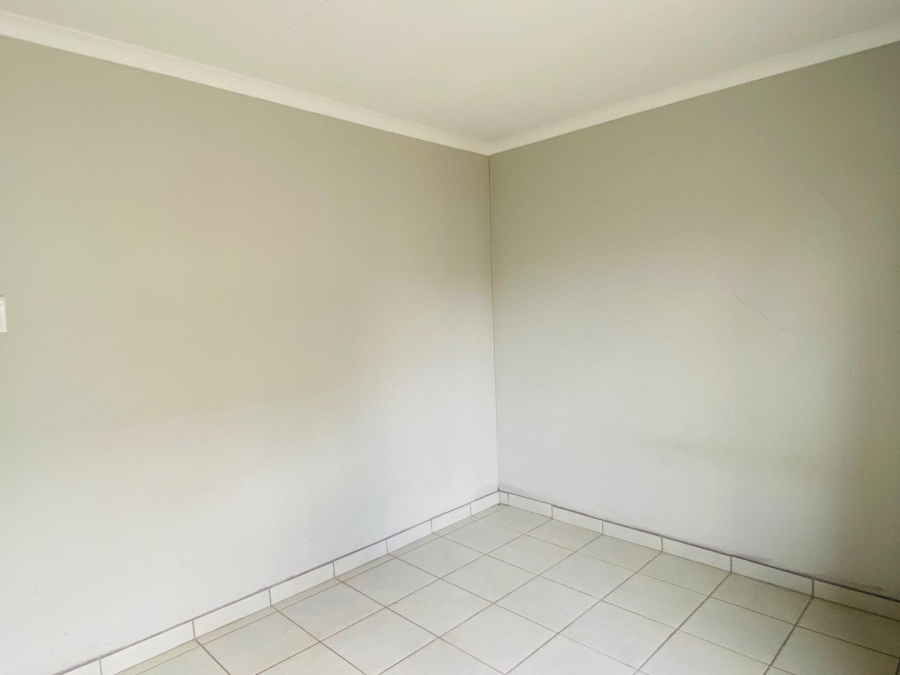 2 Bedroom Property for Sale in Sky City Gauteng