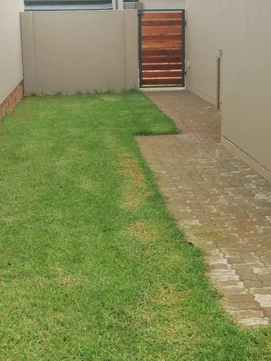 To Let 3 Bedroom Property for Rent in Terenure Gauteng