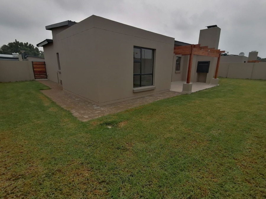 To Let 3 Bedroom Property for Rent in Terenure Gauteng