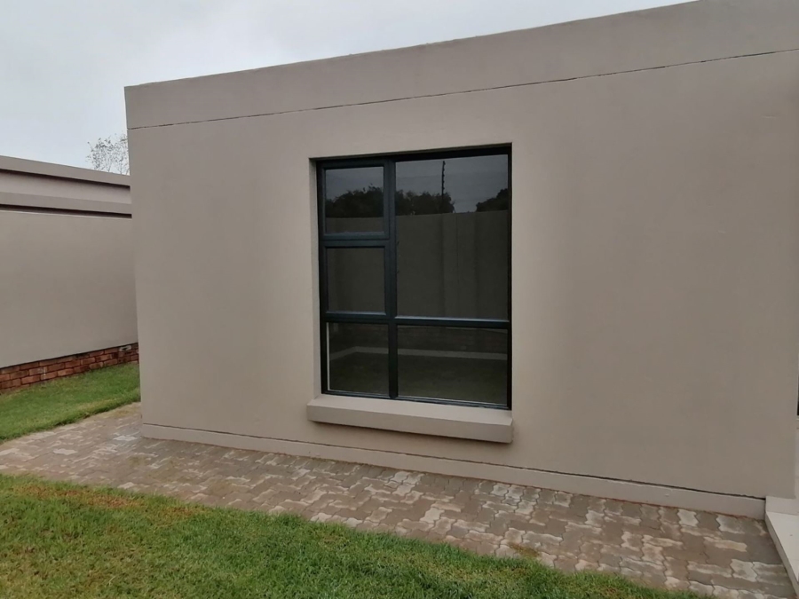 To Let 3 Bedroom Property for Rent in Terenure Gauteng