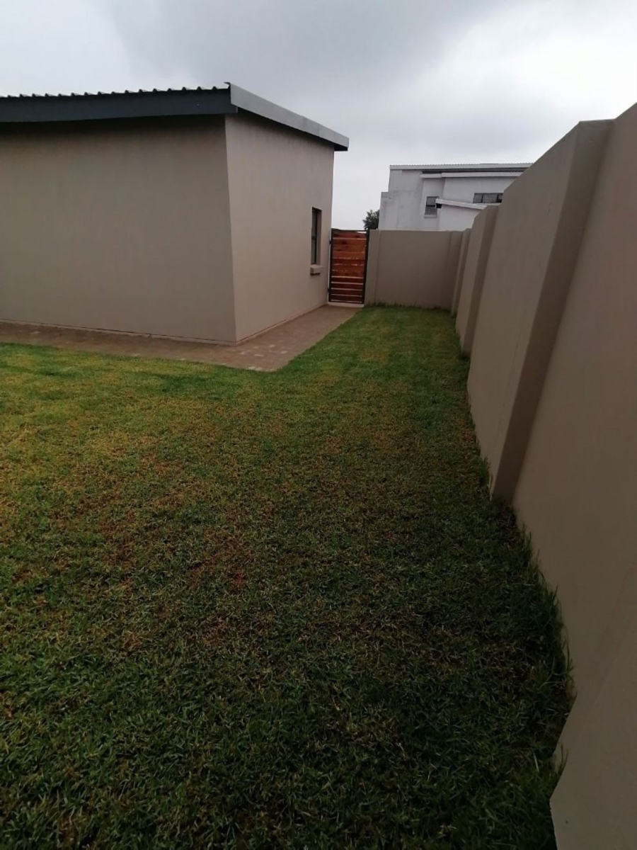 To Let 3 Bedroom Property for Rent in Terenure Gauteng