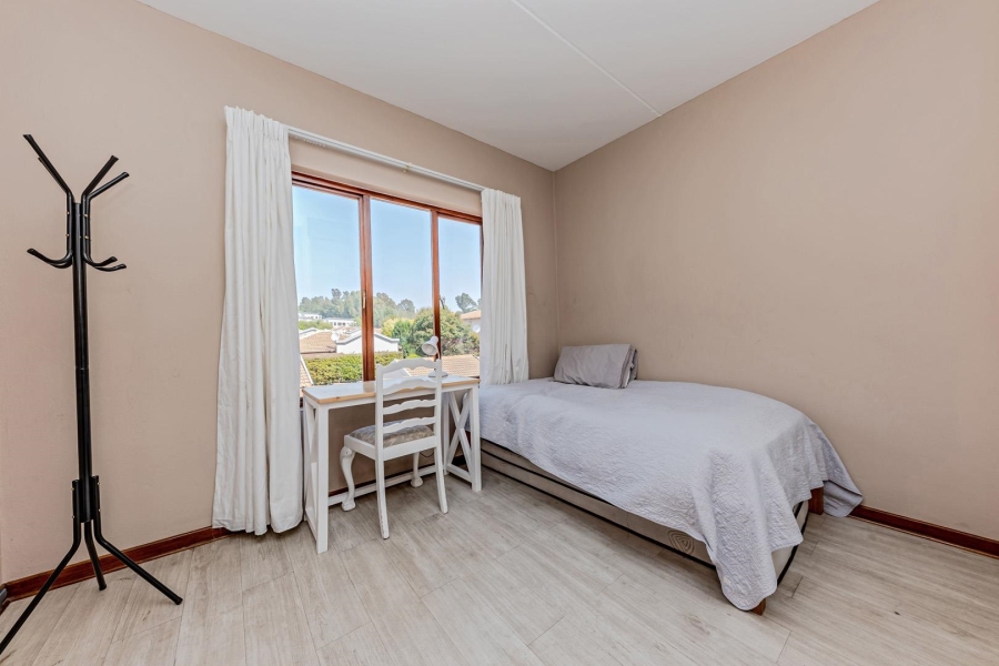 To Let 2 Bedroom Property for Rent in Paulshof Gauteng