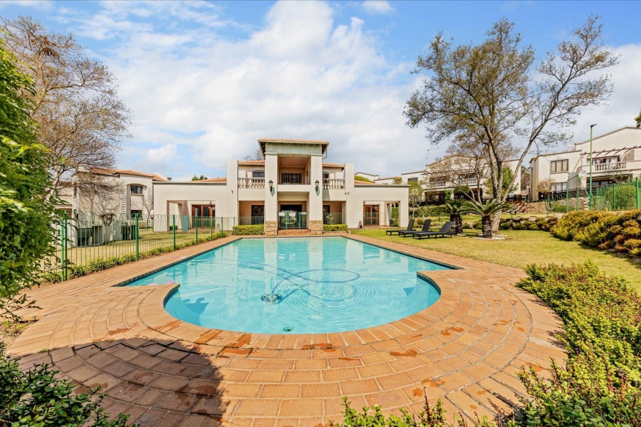 To Let 2 Bedroom Property for Rent in Paulshof Gauteng