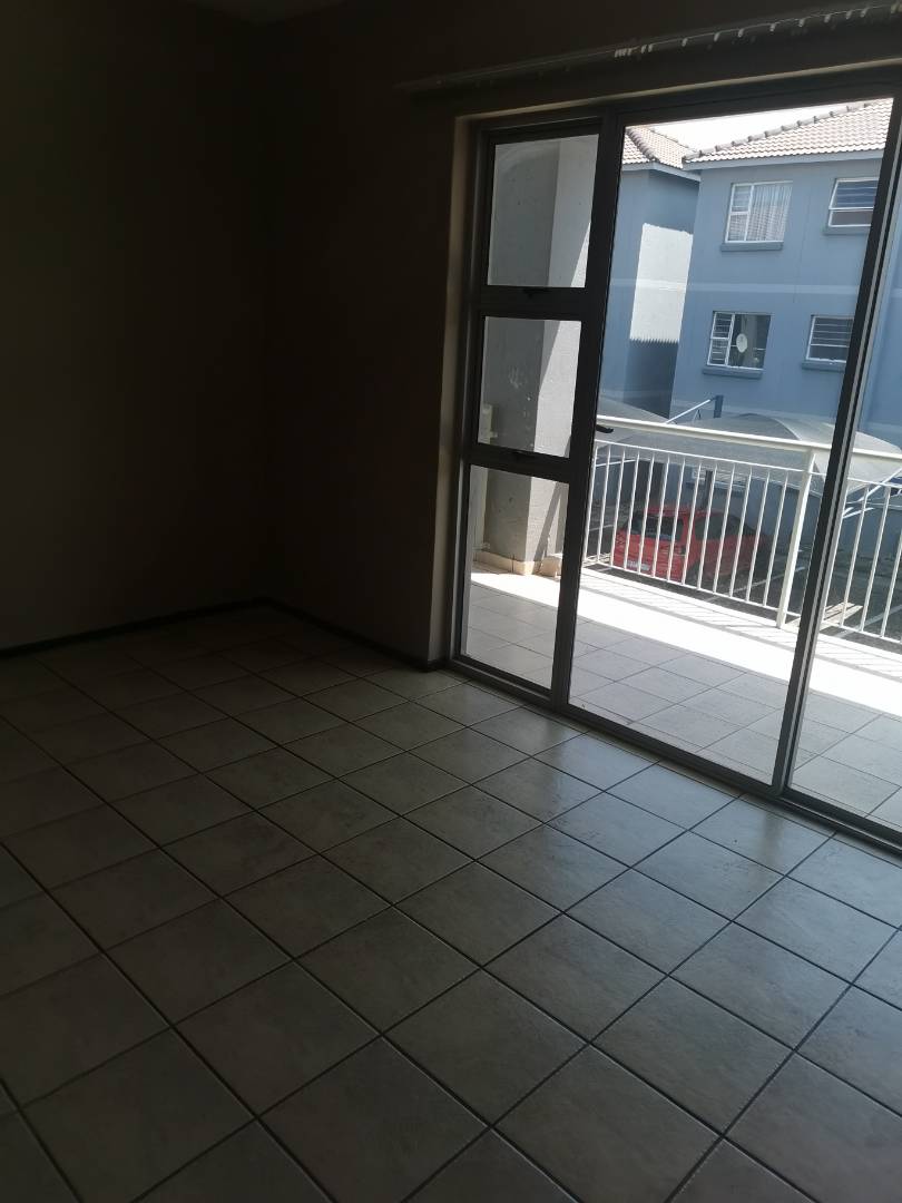 2 Bedroom Property for Sale in Bardene Gauteng