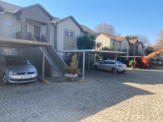 To Let 1 Bedroom Property for Rent in Magaliessig Gauteng