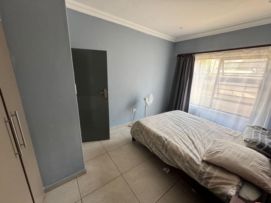 2 Bedroom Property for Sale in Pretoria North Gauteng