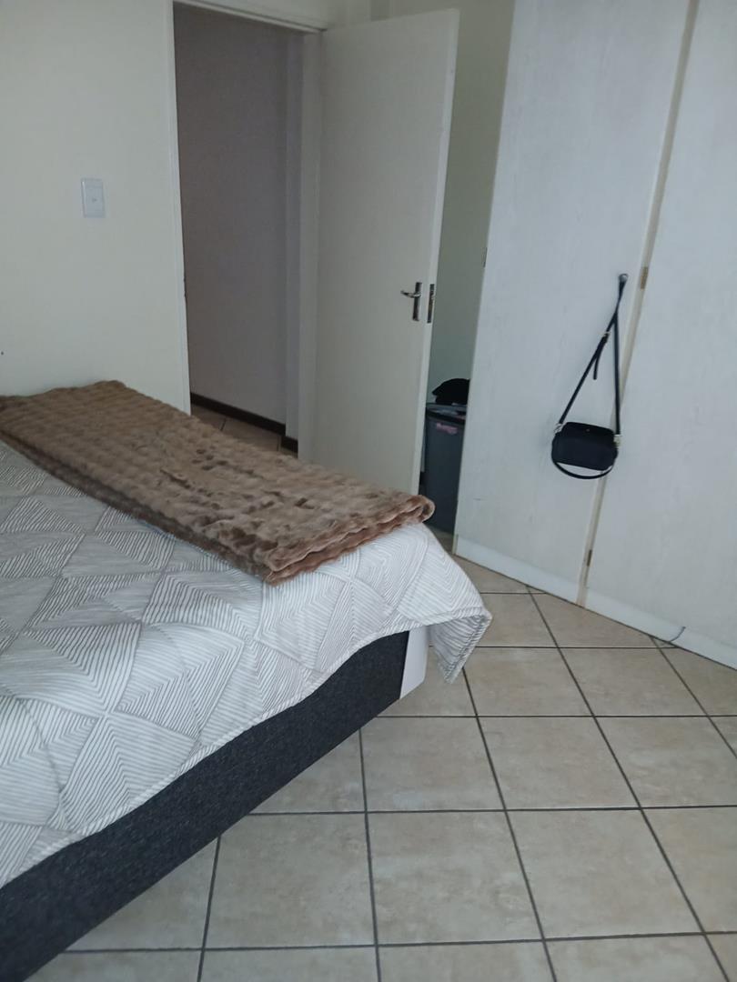 To Let 2 Bedroom Property for Rent in Doornkloof Gauteng