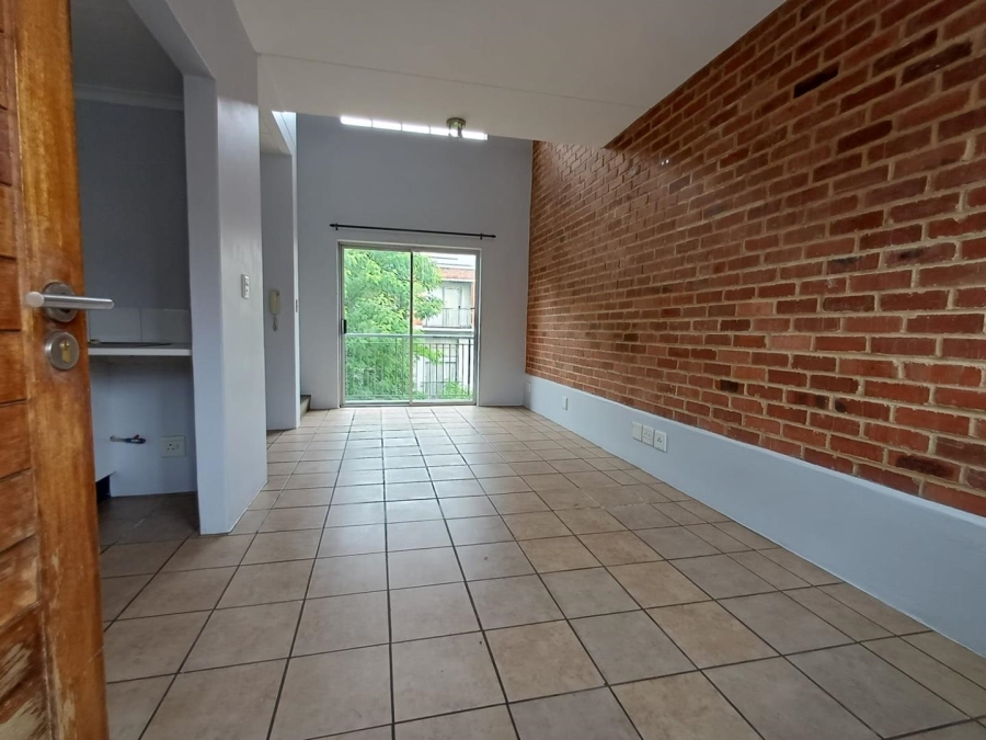 To Let 1 Bedroom Property for Rent in Houghton Estate Gauteng