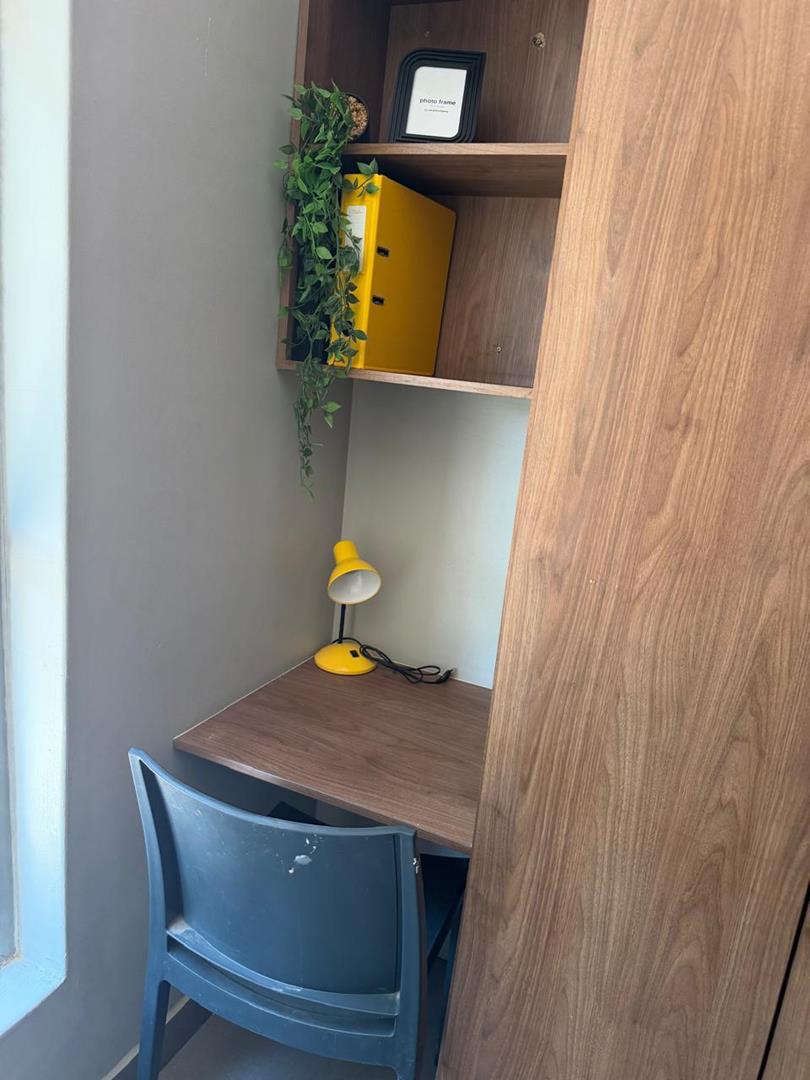 To Let 1 Bedroom Property for Rent in Capital Park Gauteng