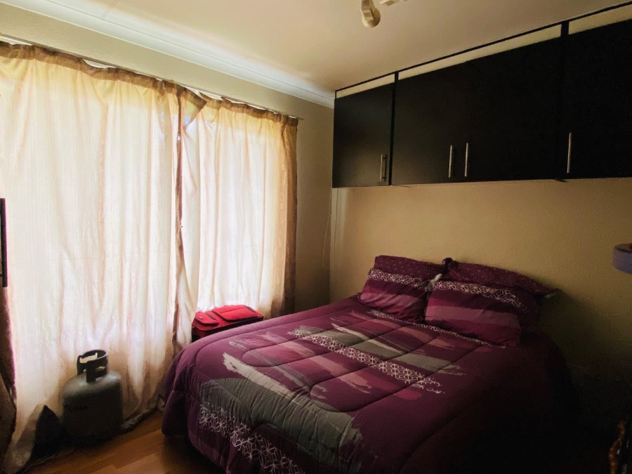 To Let 3 Bedroom Property for Rent in Country View Gauteng