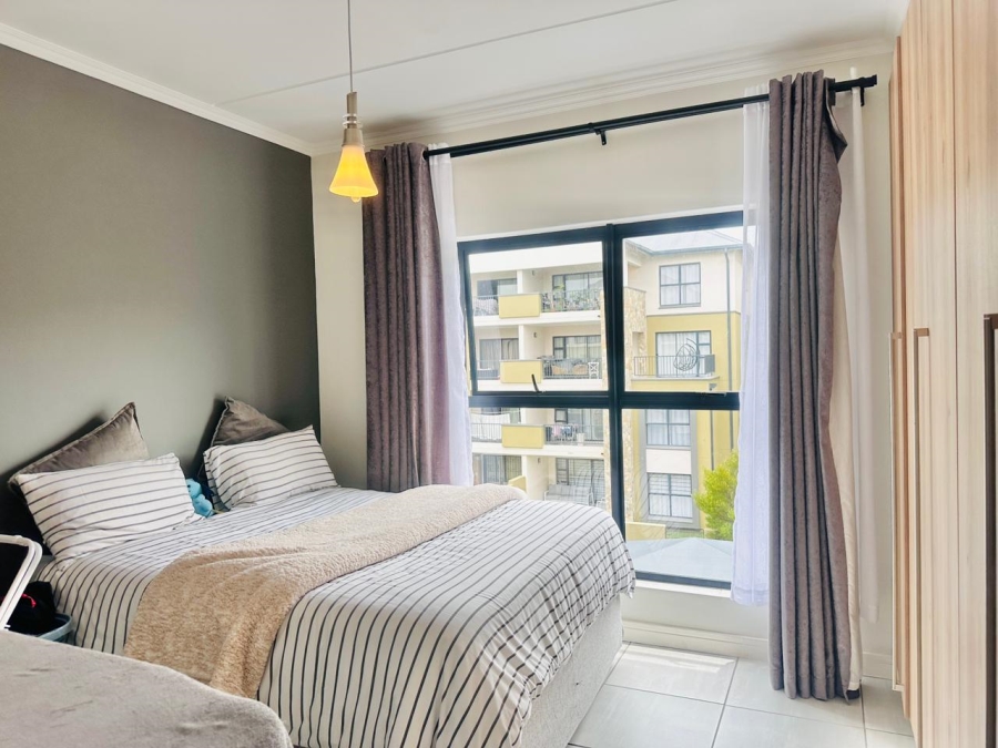 To Let 2 Bedroom Property for Rent in Waterfall Gauteng