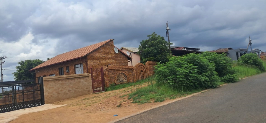 To Let 3 Bedroom Property for Rent in Soshanguve UU Gauteng