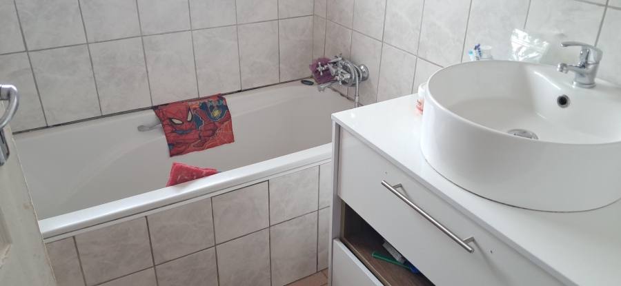 To Let 3 Bedroom Property for Rent in Soshanguve UU Gauteng