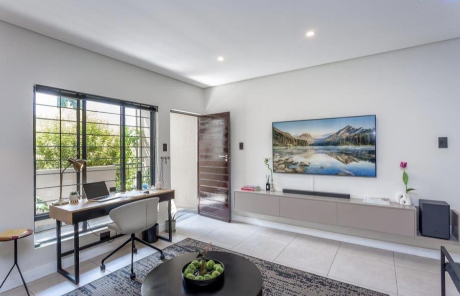 To Let 1 Bedroom Property for Rent in Morningside Gauteng