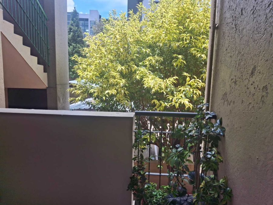 To Let 1 Bedroom Property for Rent in Morningside Gauteng