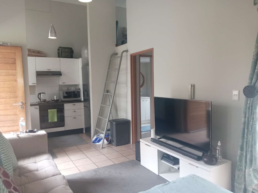 To Let 1 Bedroom Property for Rent in Houghton Gauteng