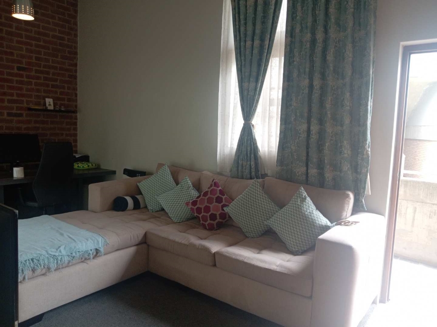 To Let 1 Bedroom Property for Rent in Houghton Gauteng