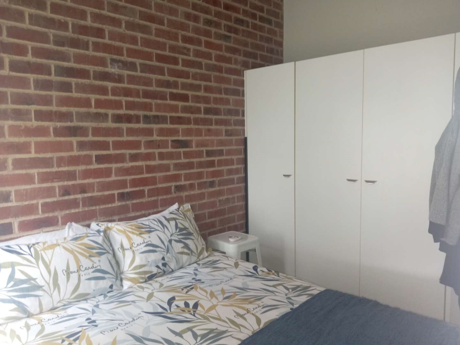 To Let 1 Bedroom Property for Rent in Houghton Gauteng