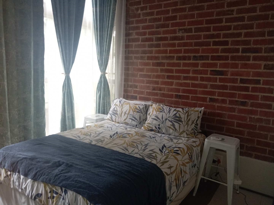 To Let 1 Bedroom Property for Rent in Houghton Gauteng
