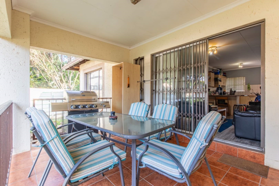 2 Bedroom Property for Sale in Wilgeheuwel Gauteng