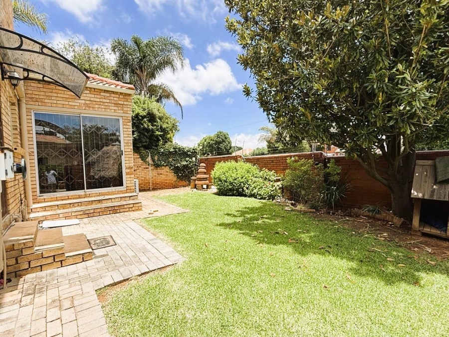 To Let 4 Bedroom Property for Rent in Honeydew Ridge Gauteng