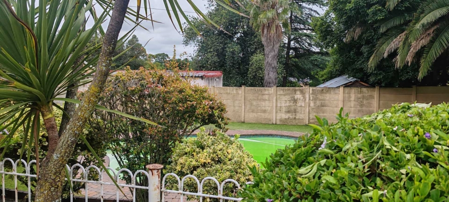 To Let 2 Bedroom Property for Rent in Lombardy East Gauteng