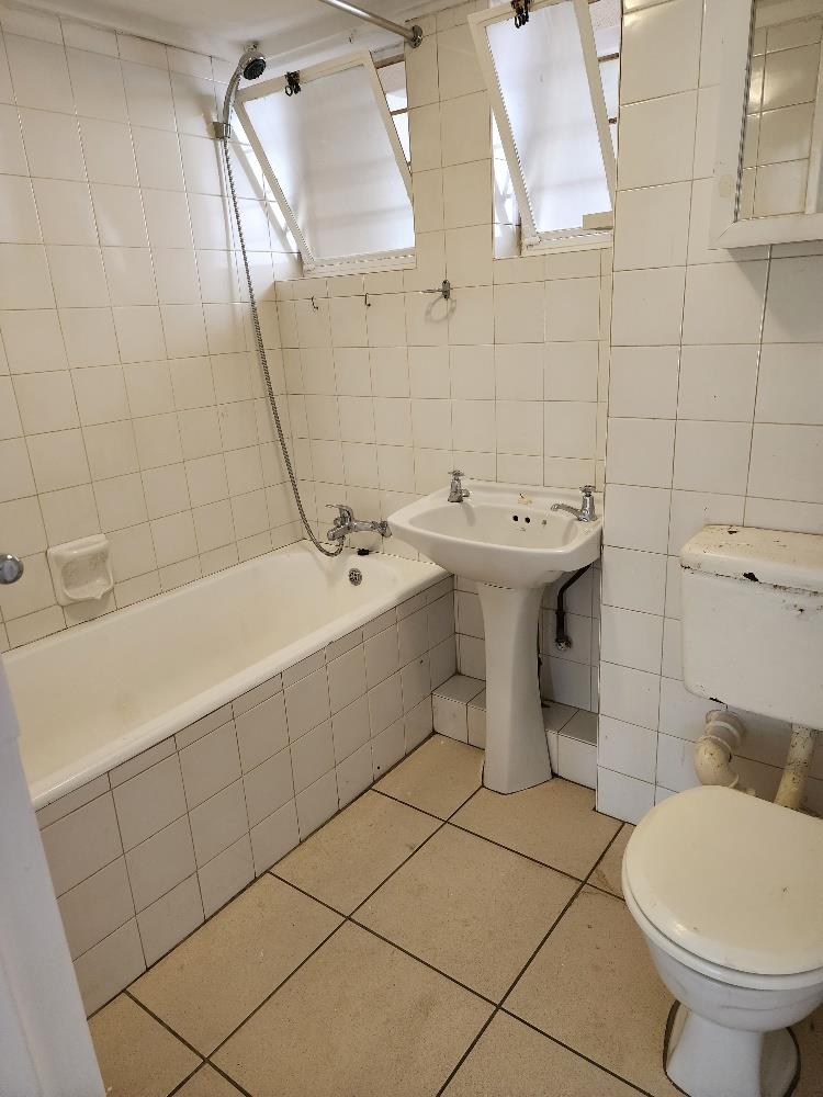 To Let 1 Bedroom Property for Rent in Craighall Gauteng