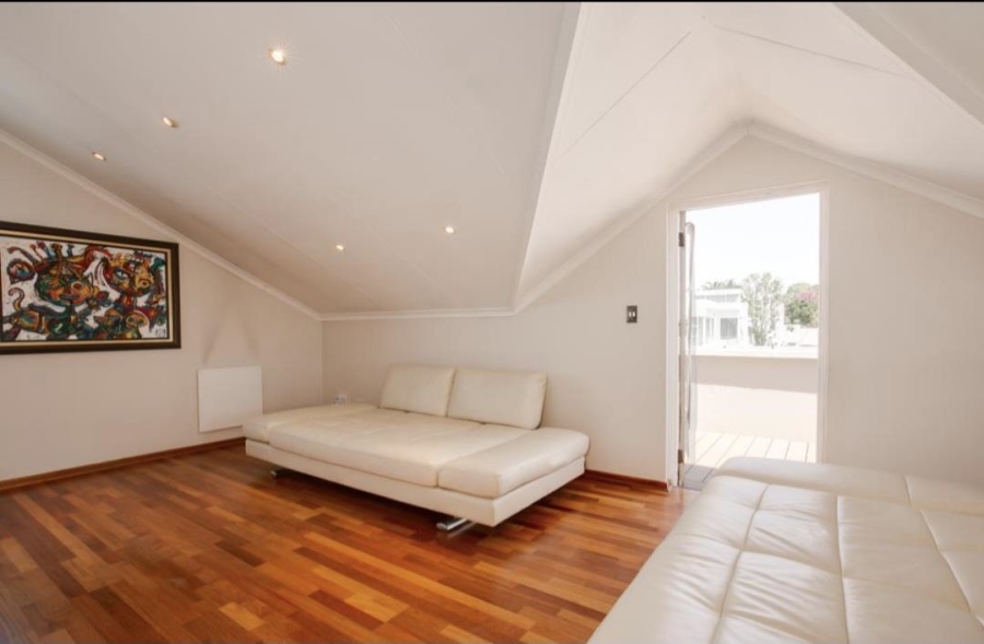 To Let 2 Bedroom Property for Rent in Morningside Gauteng