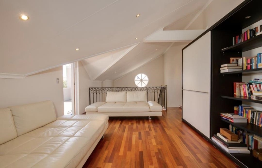 To Let 2 Bedroom Property for Rent in Morningside Gauteng