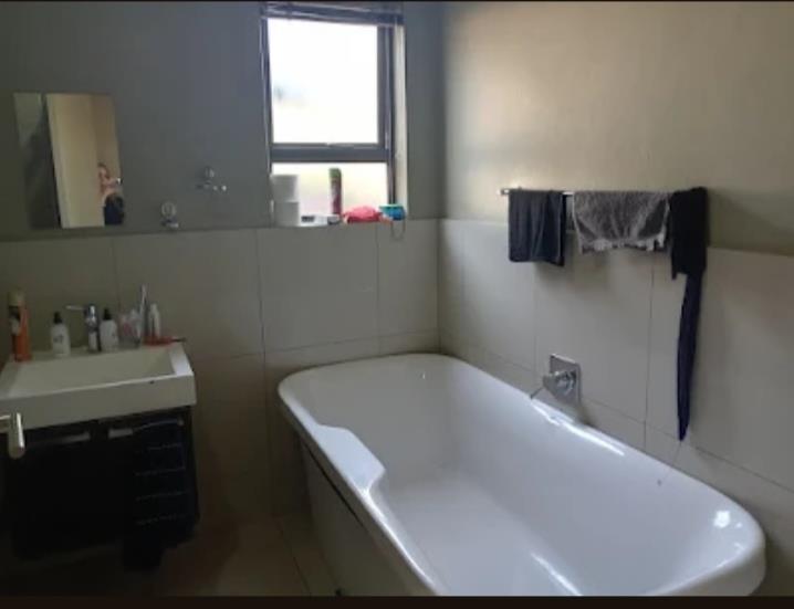 To Let 2 Bedroom Property for Rent in Bedfordview Gauteng
