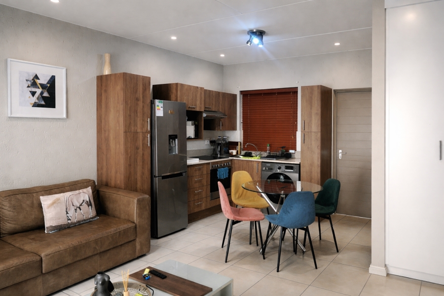 To Let 2 Bedroom Property for Rent in Lonehill Gauteng