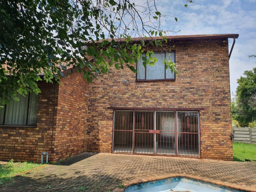 3 Bedroom Property for Sale in Birch Acres Gauteng