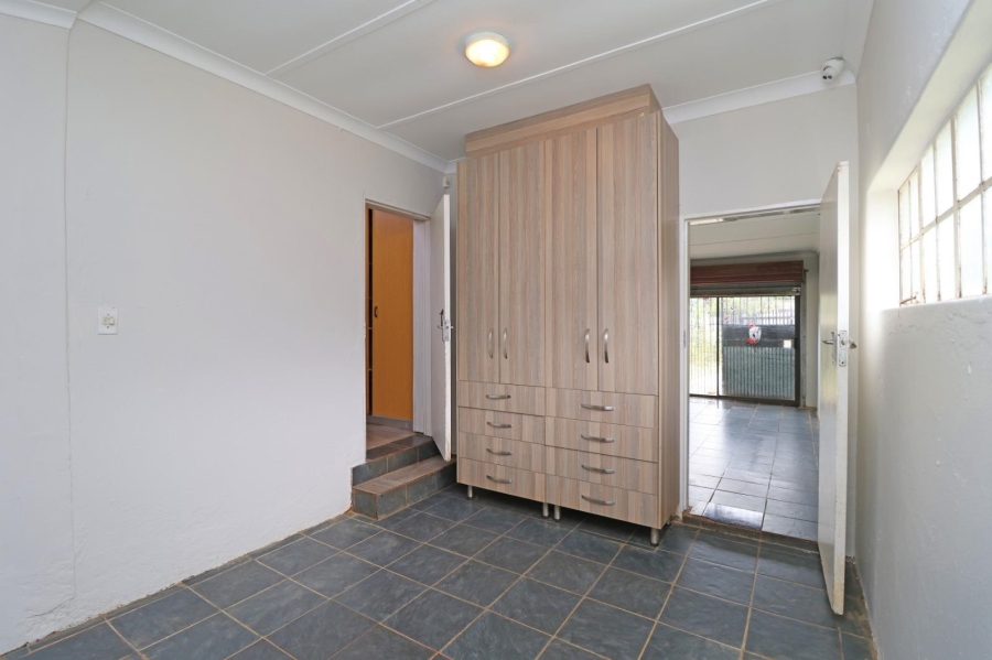 4 Bedroom Property for Sale in Allen Grove Gauteng