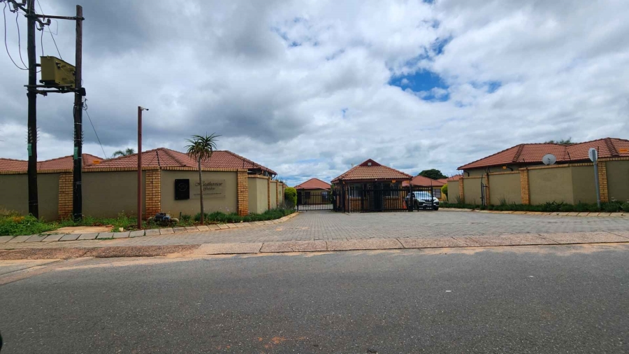 To Let 3 Bedroom Property for Rent in Heatherview Gauteng