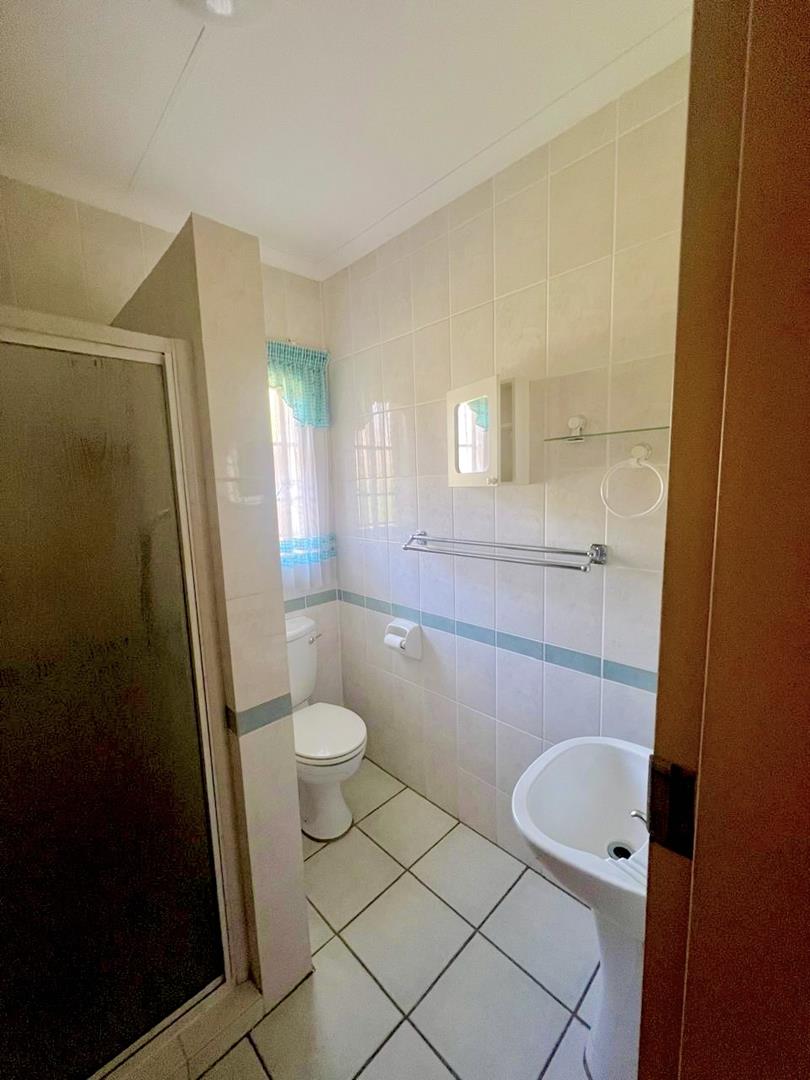 2 Bedroom Property for Sale in Faerie Glen Gauteng