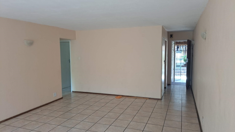 To Let 2 Bedroom Property for Rent in Ferndale Gauteng