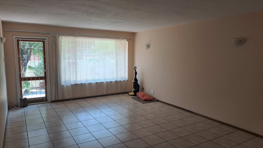 To Let 2 Bedroom Property for Rent in Ferndale Gauteng