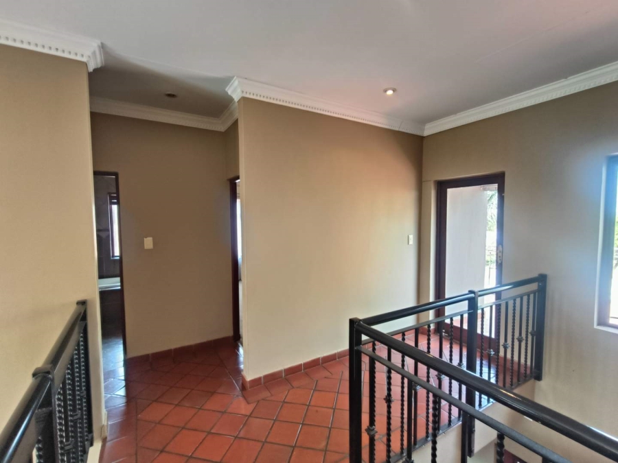3 Bedroom Property for Sale in Highveld Gauteng