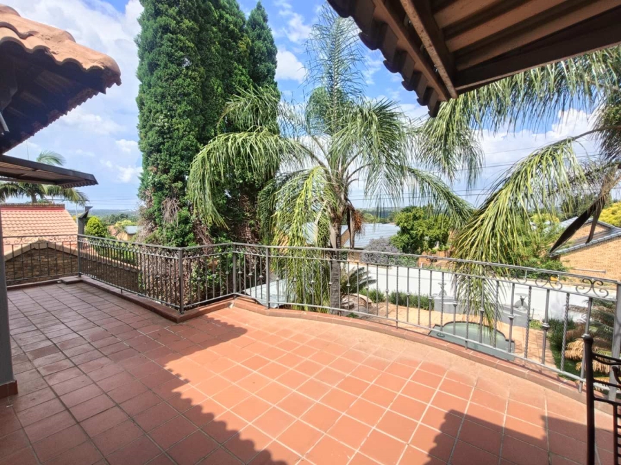 3 Bedroom Property for Sale in Highveld Gauteng