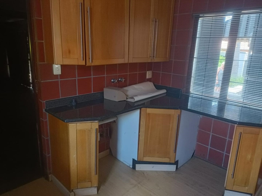 3 Bedroom Property for Sale in Highveld Gauteng