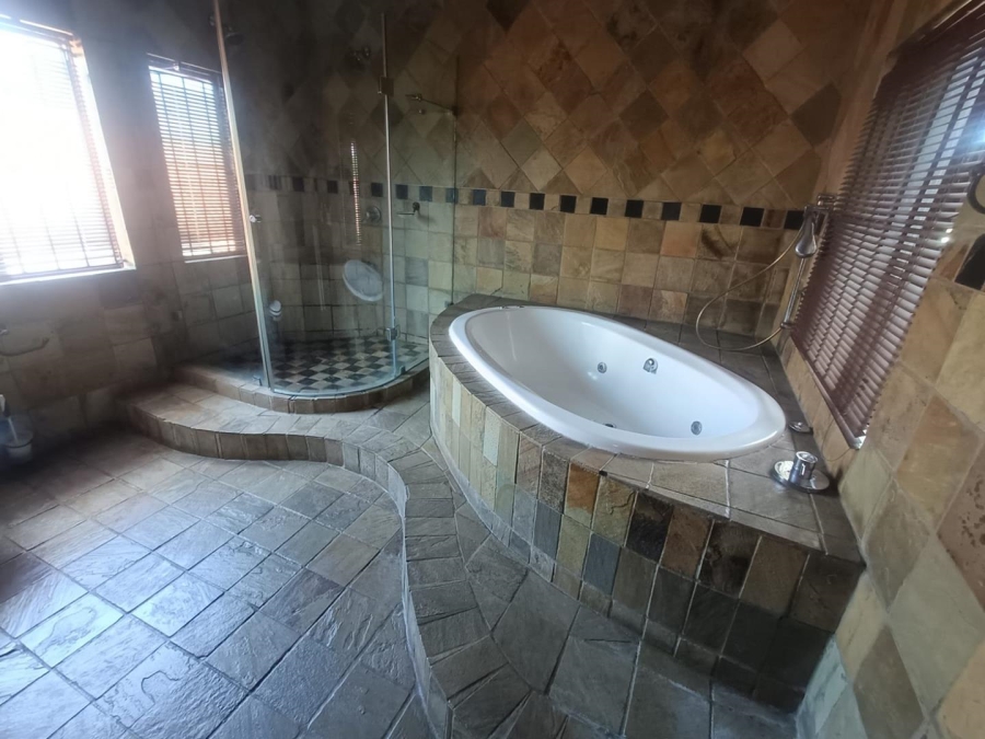 3 Bedroom Property for Sale in Highveld Gauteng