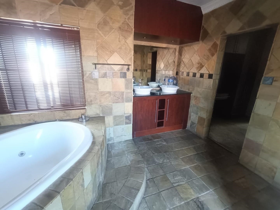 3 Bedroom Property for Sale in Highveld Gauteng
