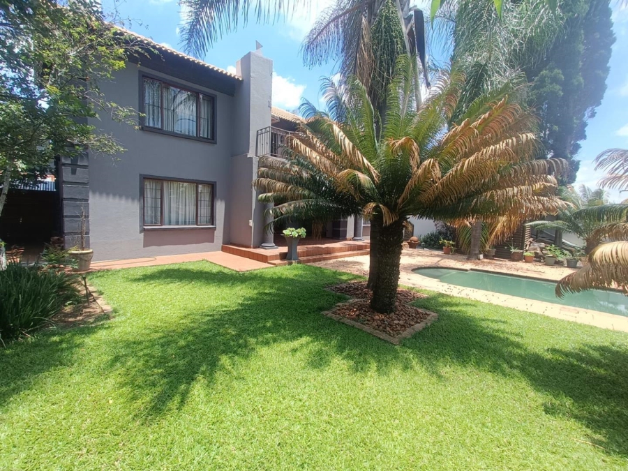 3 Bedroom Property for Sale in Highveld Gauteng