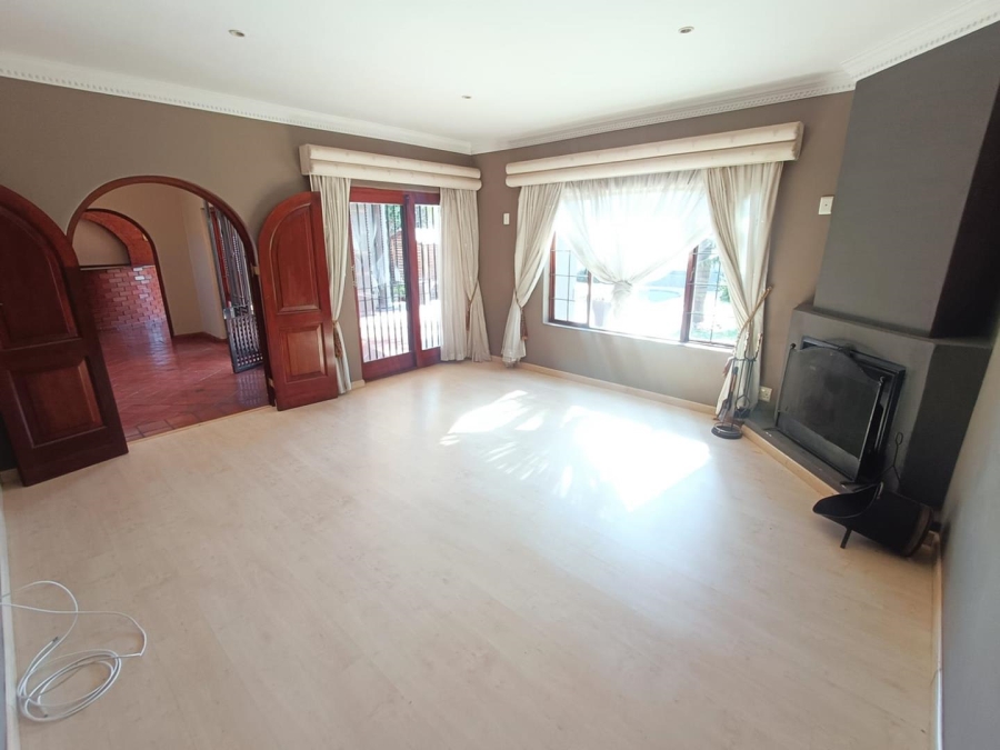 3 Bedroom Property for Sale in Highveld Gauteng